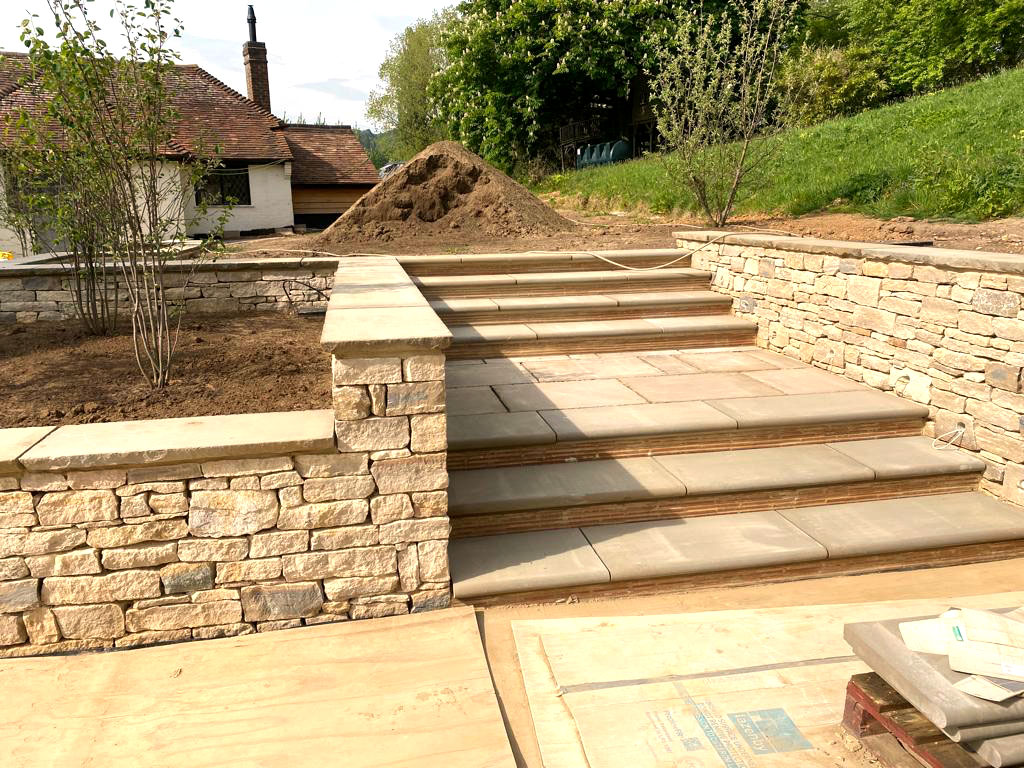 Civil Engineering and Landscaping - Castle Eaton Construction, Surrey