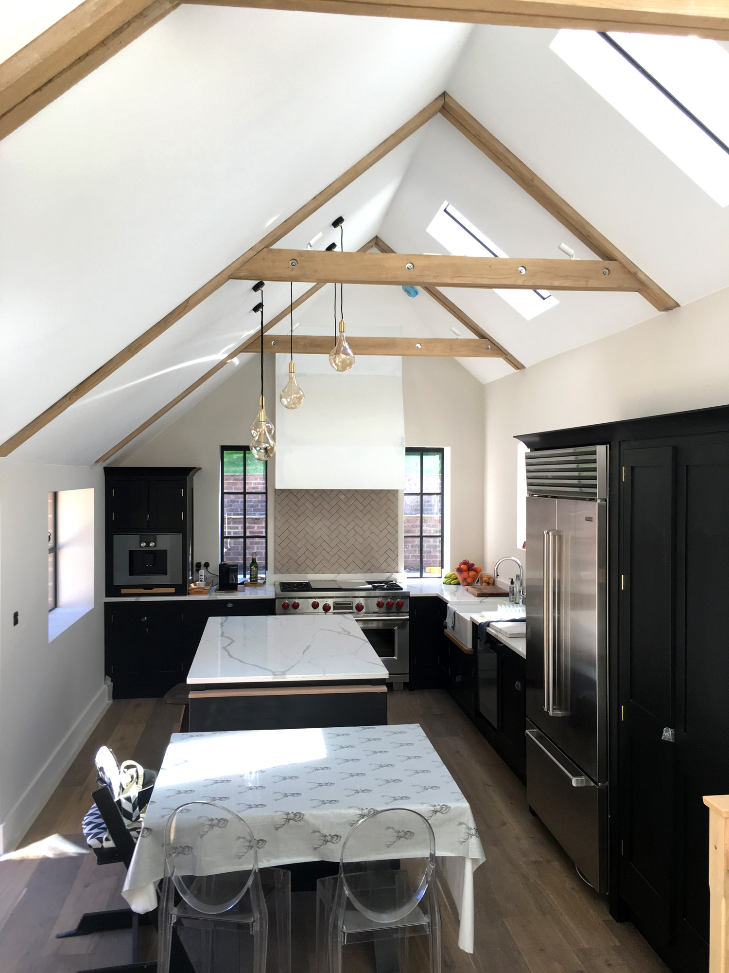 Interior of new extension - Castle Eaton Construction, Surrey