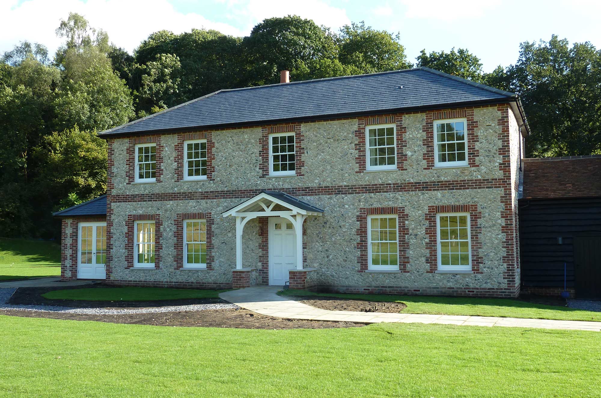 Exterior of new build - Castle Eaton Construction, Surrey